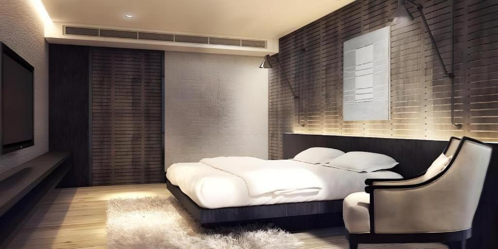 Alvarez Hotel Buriram Buitenkant foto